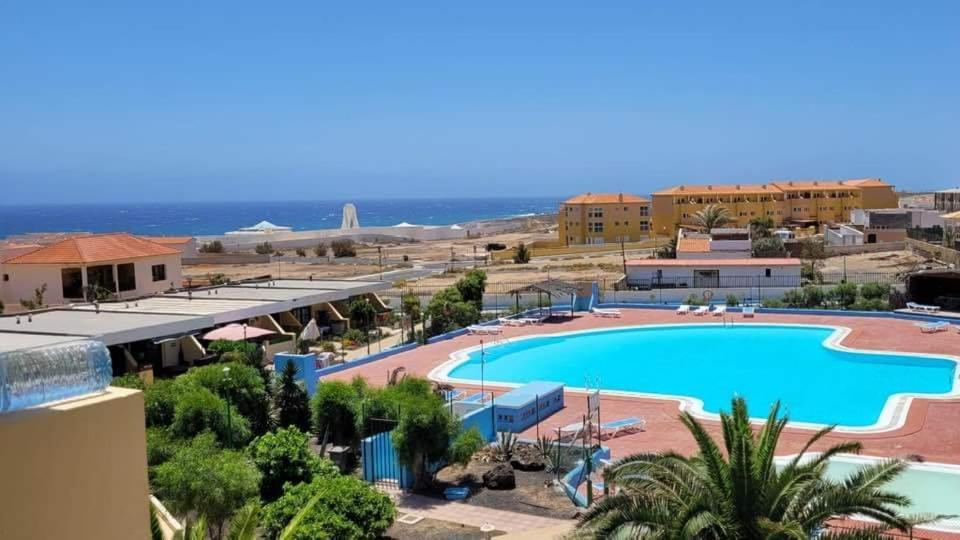 Sunny With Pool View By Ocean Appartement Costa De Antigua